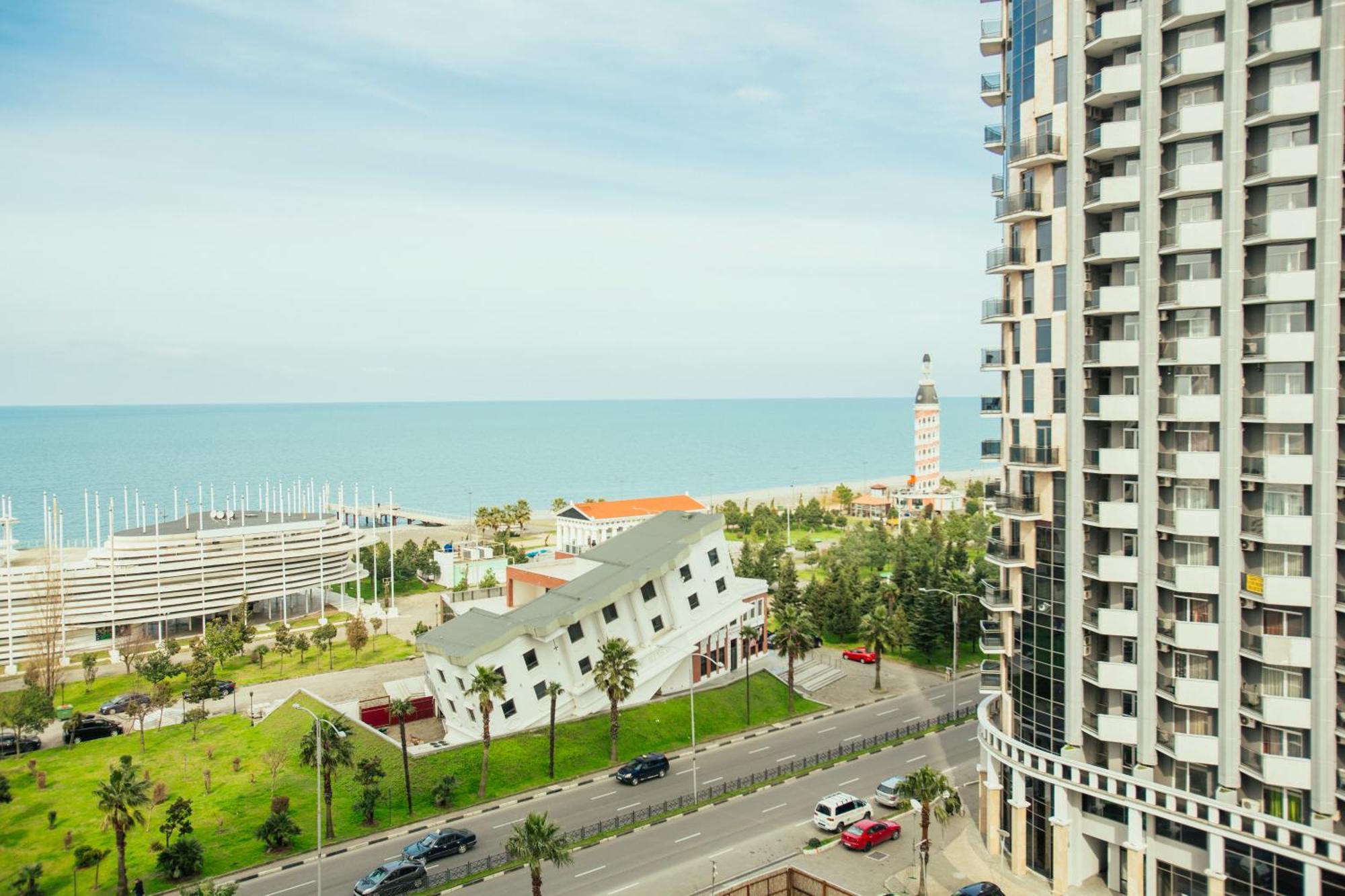 Batumi Royal Apartments Exterior photo