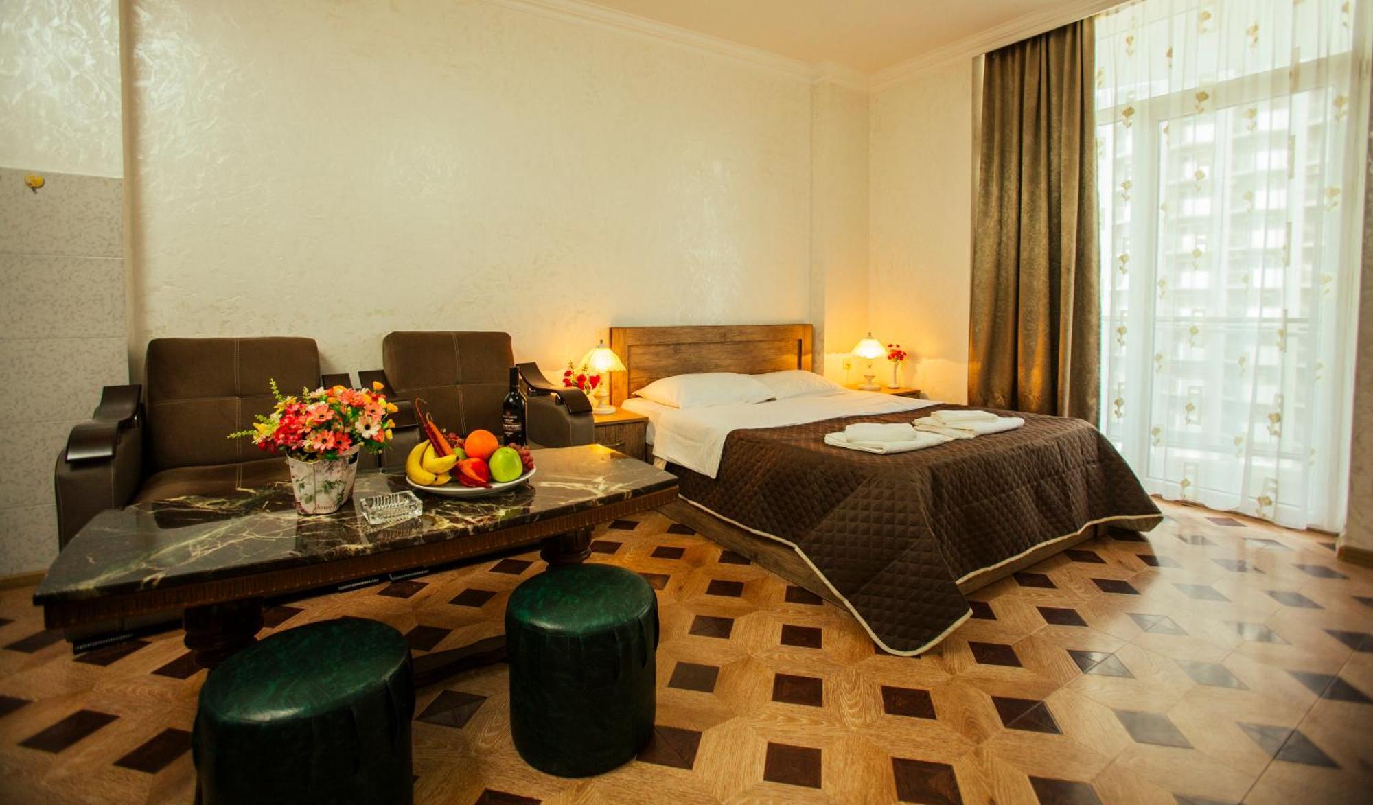 Batumi Royal Apartments Exterior photo