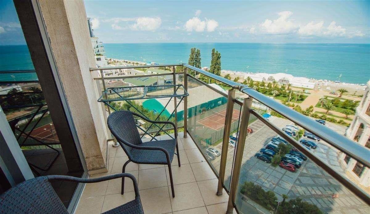Batumi Royal Apartments Exterior photo