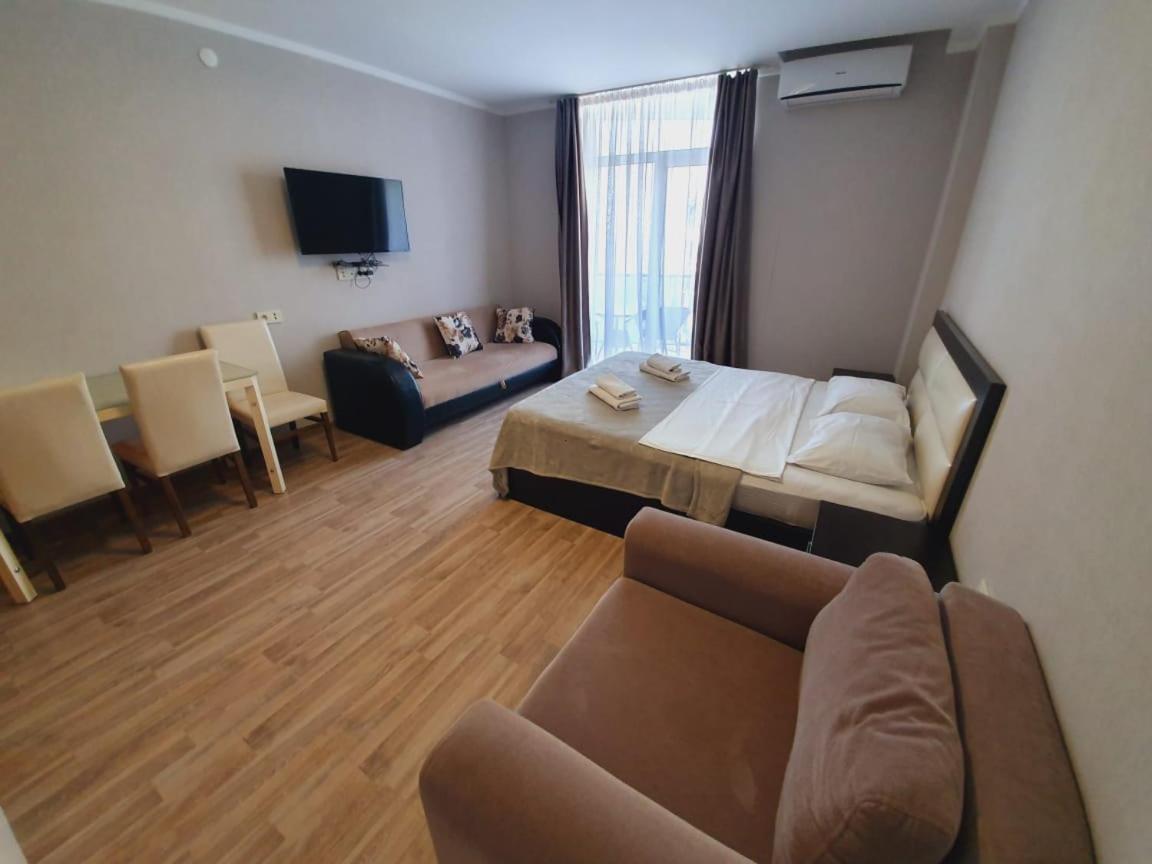 Batumi Royal Apartments Exterior photo