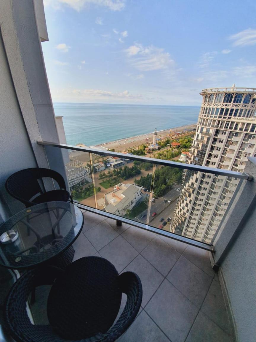Batumi Royal Apartments Exterior photo
