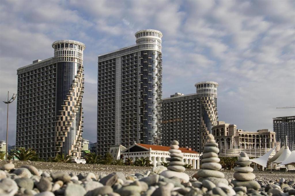 Batumi Royal Apartments Exterior photo